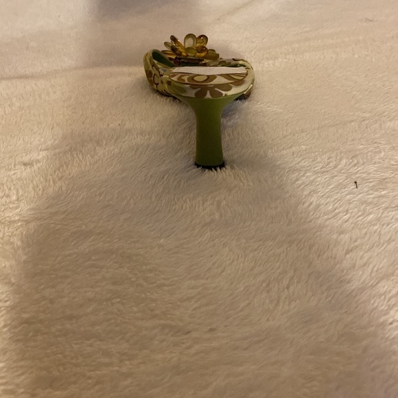 Brand new shoes, worn only once. - Picture 3 of 4